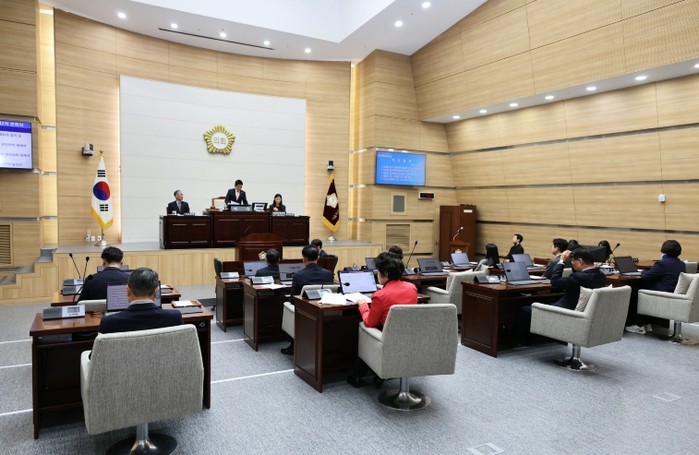 용산구의회, 제305회 임시회 폐회