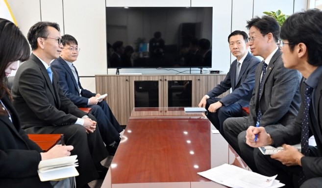 경남도, 우주항공청장과 우주항공 분야...