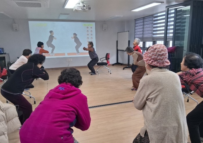 부산 중구, 노쇠 예방 ‘건강UP교실...