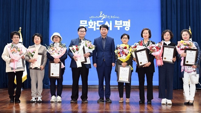‘현장에서 배우고, 이웃을 살핀다’ ...