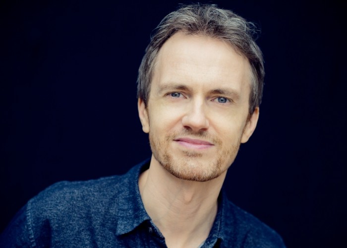 박찬욱 감독이 선택한 '어쩔수...