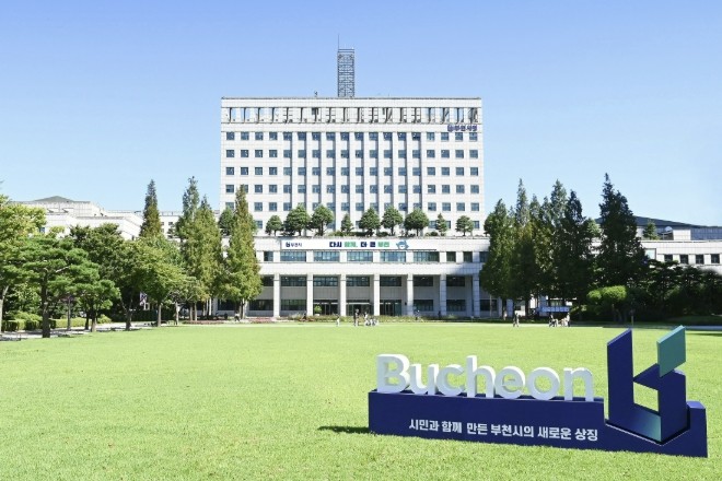부천시, 폭염 속 노인일자리 참여 어...